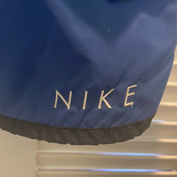 Late 90s Nike Half Zip Windbreaker Small Blue white and black - Picture 9 of 11